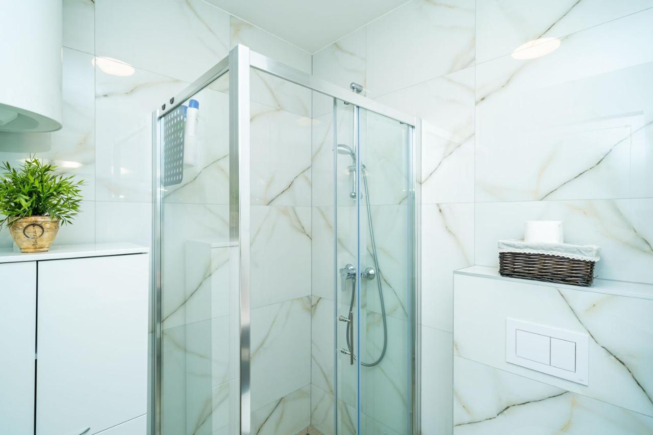 Gorgeous Dubrovnik Sea View Apartment With Free Parking Ngoại thất bức ảnh